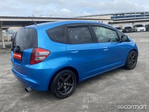 Honda Jazz 1.3A (COE till 04/2029)