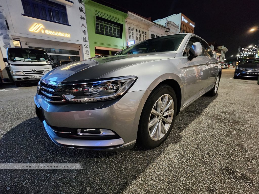 Volkswagen Passat 1.8A TFSI