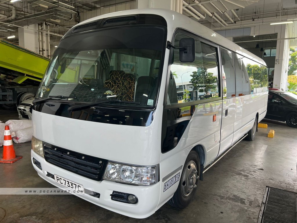 Used 2010 Toyota Coaster COE till 05 2029 for Sale Expired