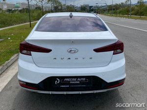 Hyundai Avante 1.6A GLS S