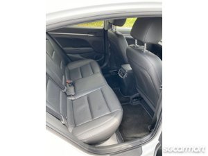 Hyundai Avante 1.6A GLS S