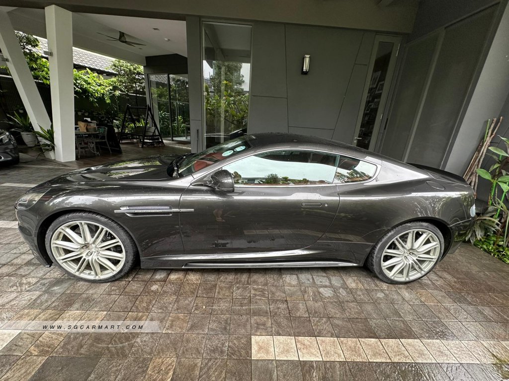 Aston Martin DBS Coupe 6.0A (COE till 08/2031)