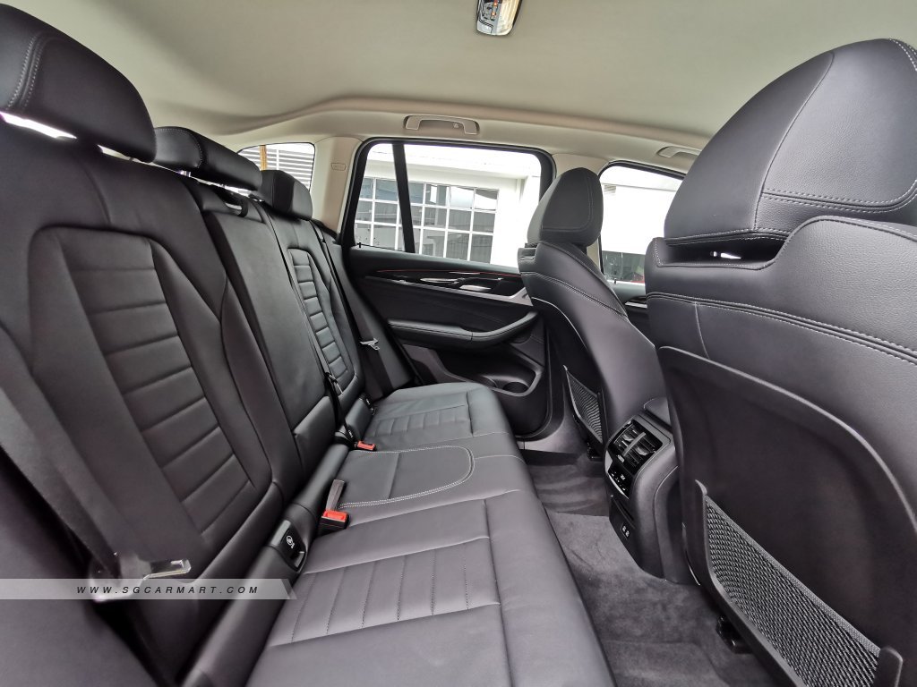BMW X3 Mild Hybrid xDrive20i