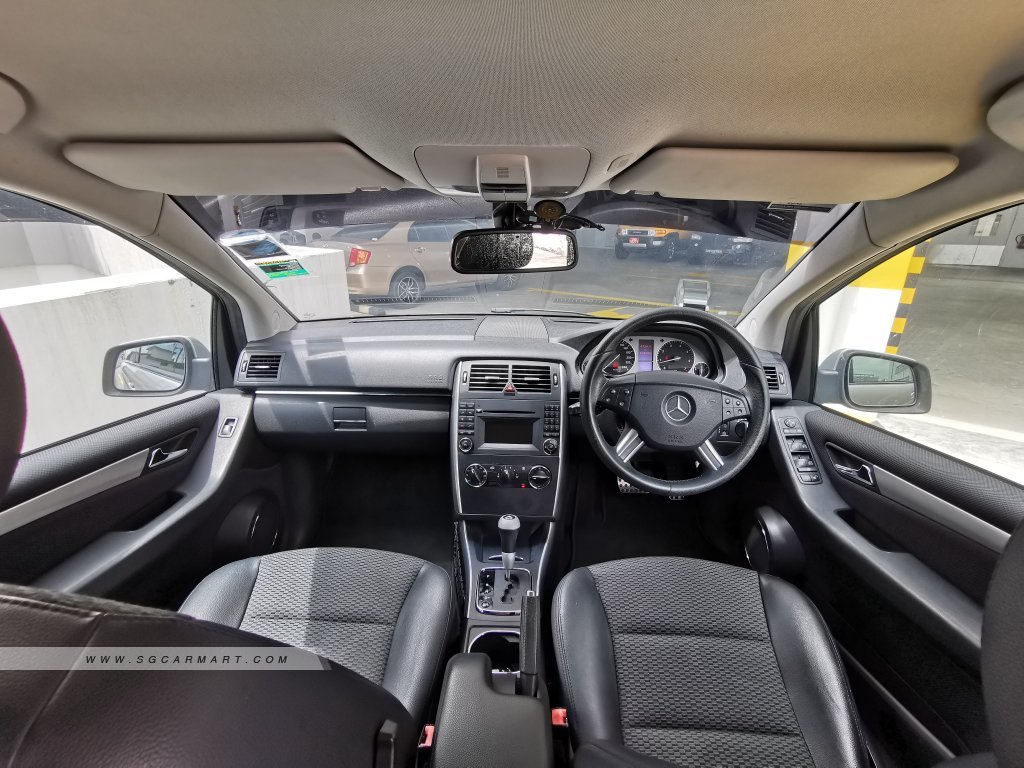 Mercedes-Benz B-Class B170 (COE till 01/2024)