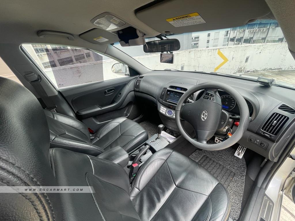 Hyundai Avante 1.6A S (COE till 03/2024)