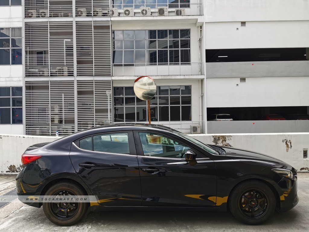 Mazda 3 1.5A