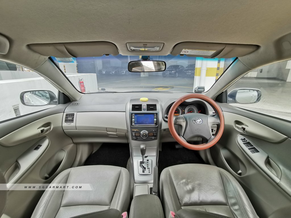 Toyota Corolla Altis 1.6A (COE till 04/2028)
