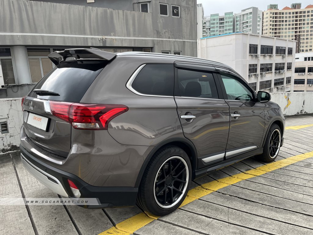 Mitsubishi Outlander 2.0A Style