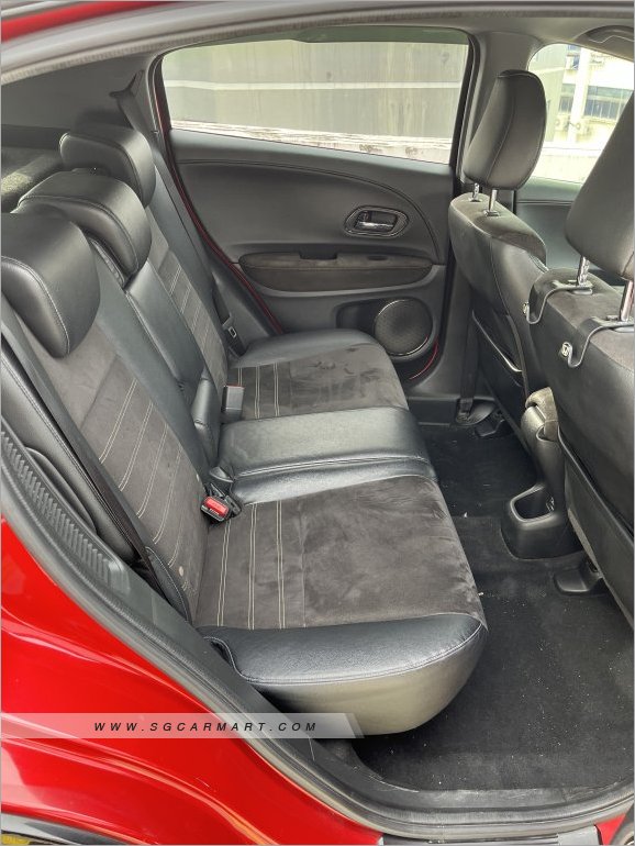 Honda Vezel Hybrid 1.5A RS