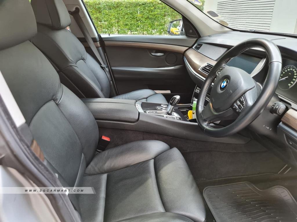 BMW 5 Series 535i Gran Turismo (COE till 04/2031)