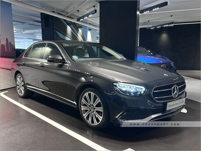 2022 Mercedes-Benz E-Class E300e Plug-in Hybrid Avantgarde Photos ...