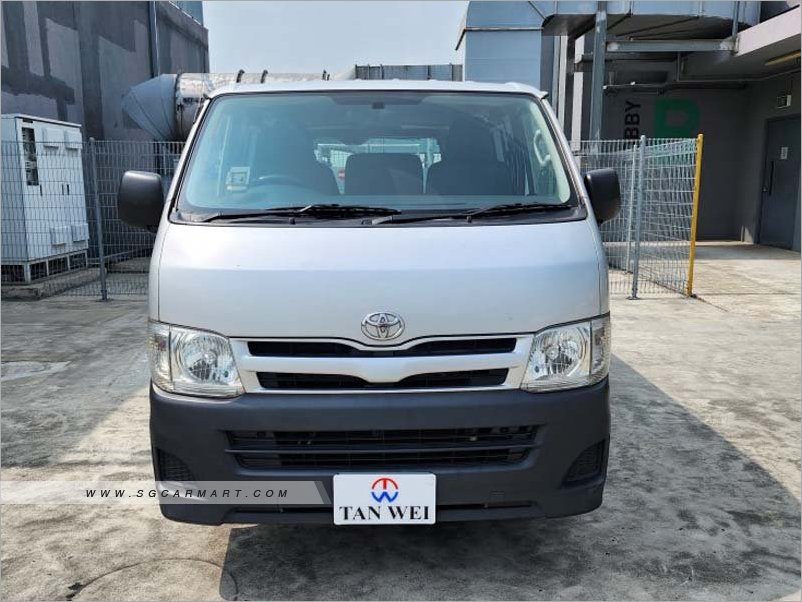 Used 2013 Toyota Hiace 3.0M (New 5-yr COE) for Sale (Expired