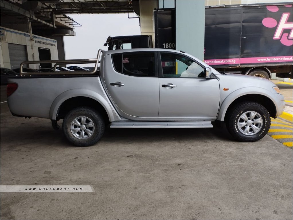 Mitsubishi L200 Double Cabin Pickup for Sale