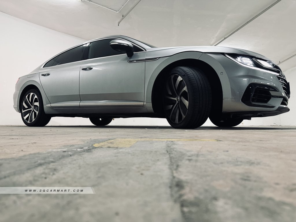 Volkswagen Arteon 2.0A TSI R-Line