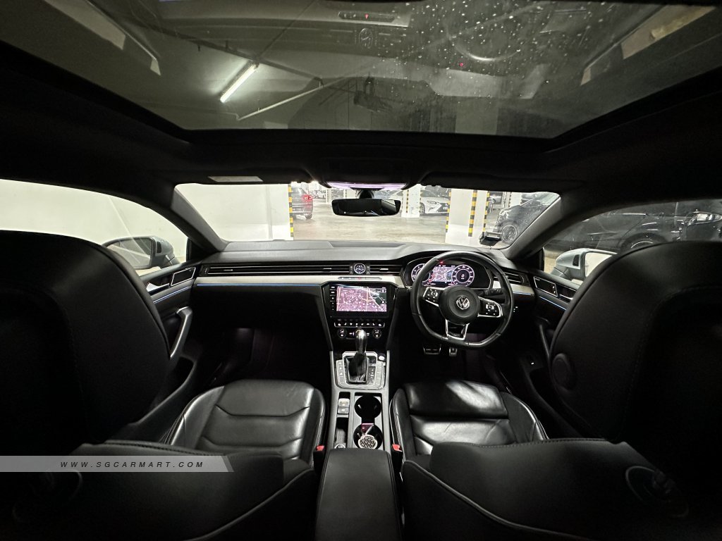 Volkswagen Arteon 2.0A TSI R-Line