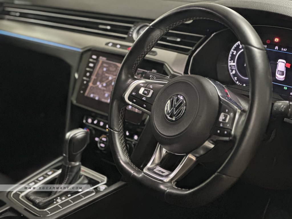 Volkswagen Arteon 2.0A TSI R-Line