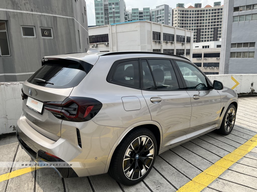 BMW iX3 Electric M-Sport Impressive Sunroof