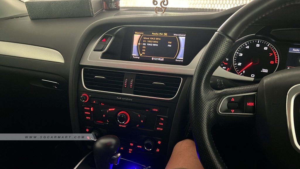 Audi A4 1.8A TFSI MU (COE till 04/2031)