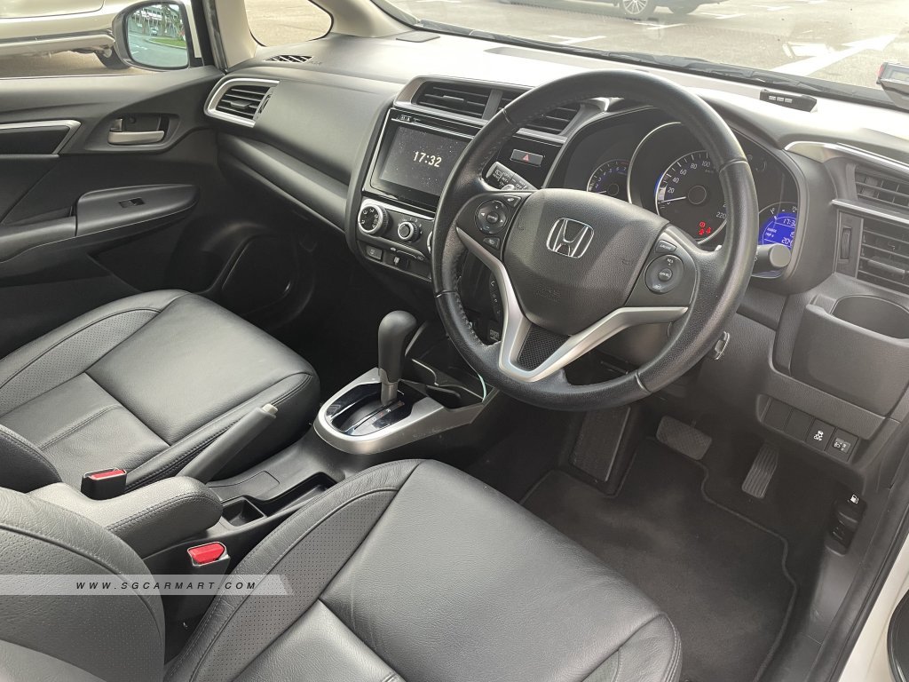 Honda Jazz 1.3A