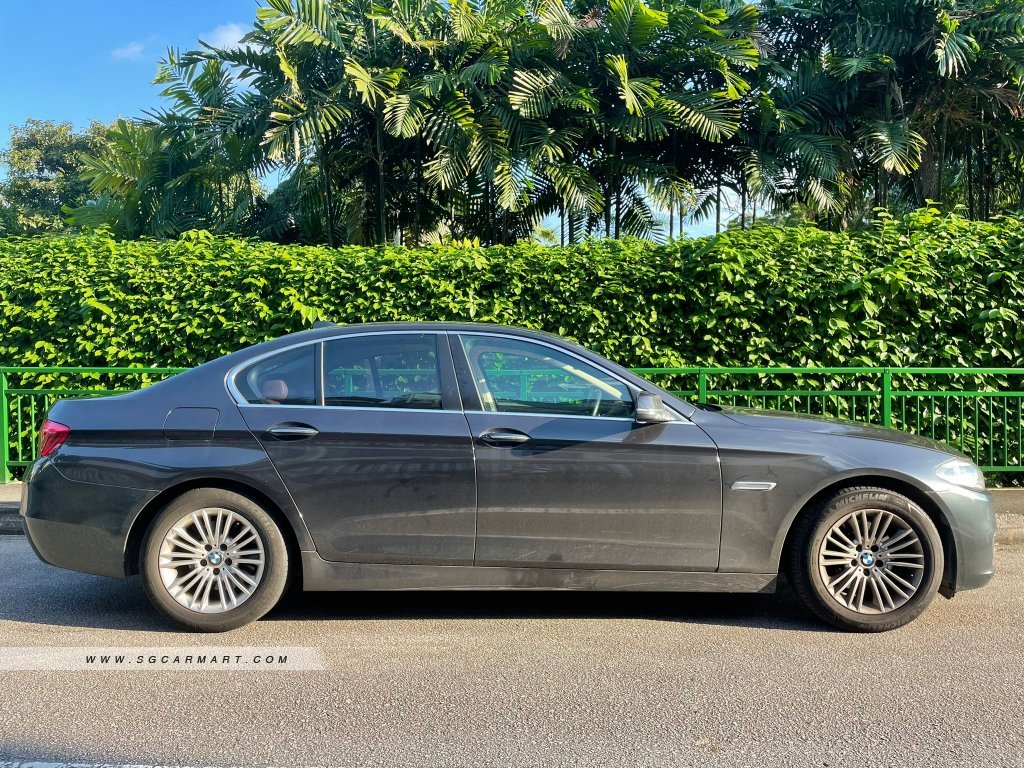BMW 5 Series 520i (New 10-yr COE)