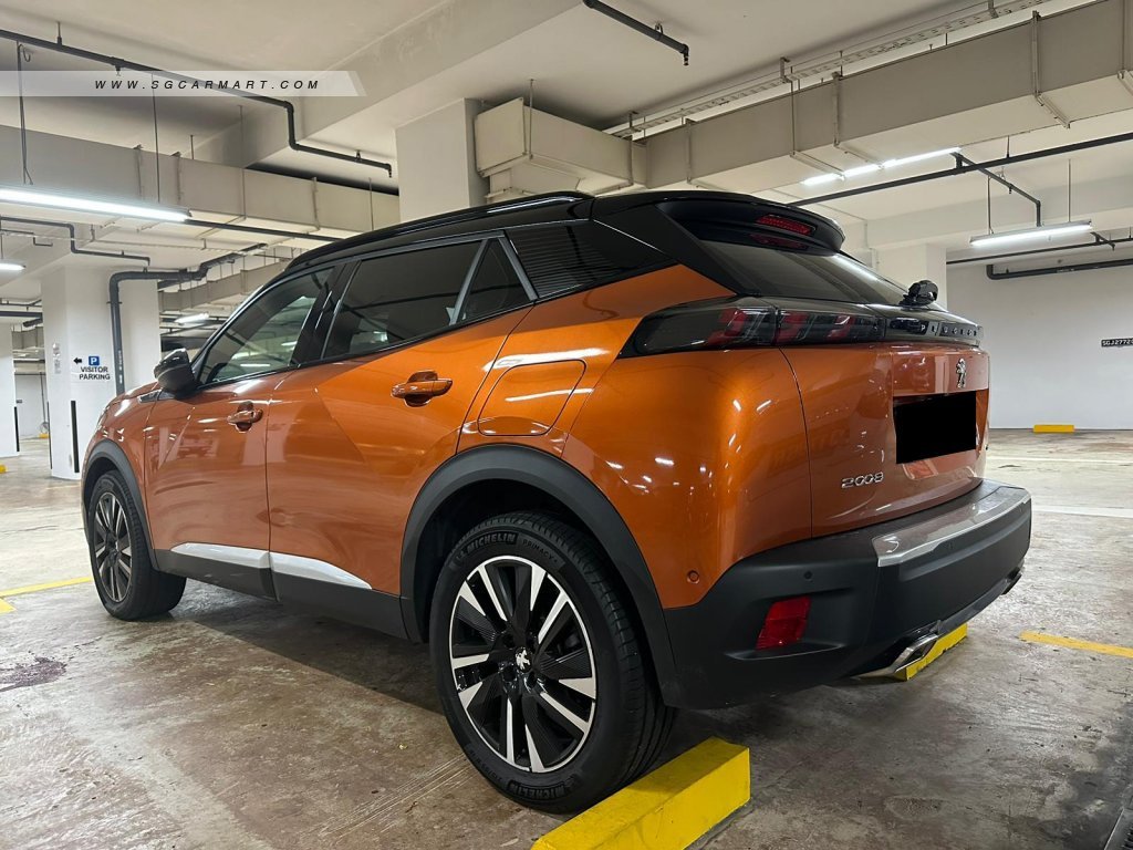 Peugeot 2008 Active Puretech 1.2A EAT8 GT Sunroof