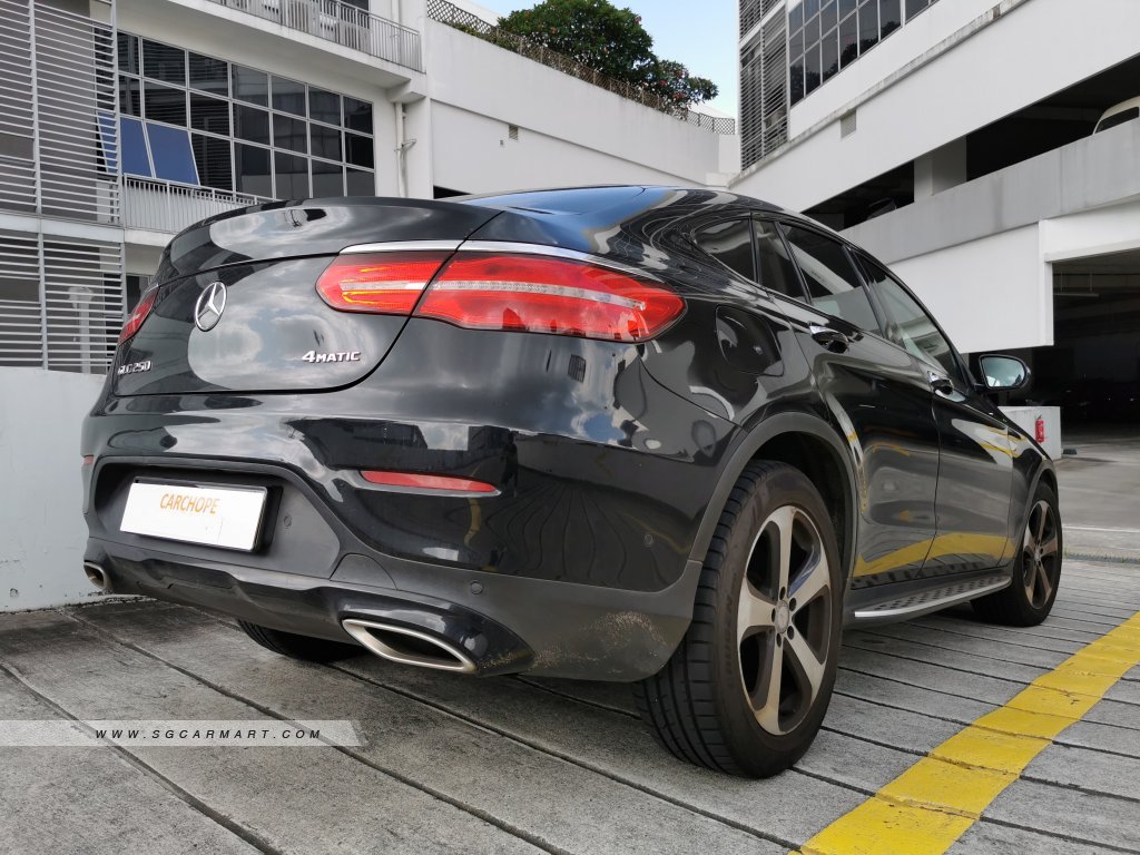 Mercedes-Benz GLC-Class GLC250 Coupe 4MATIC Sunroof