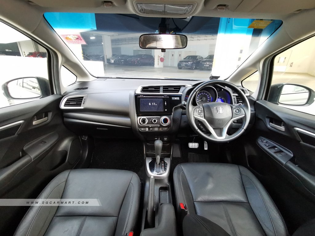 Honda Jazz 1.3A (OPC)
