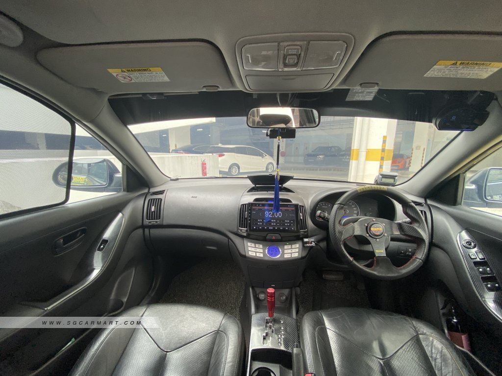 Hyundai Avante 1.6A Sunroof (COE till 03/2024)