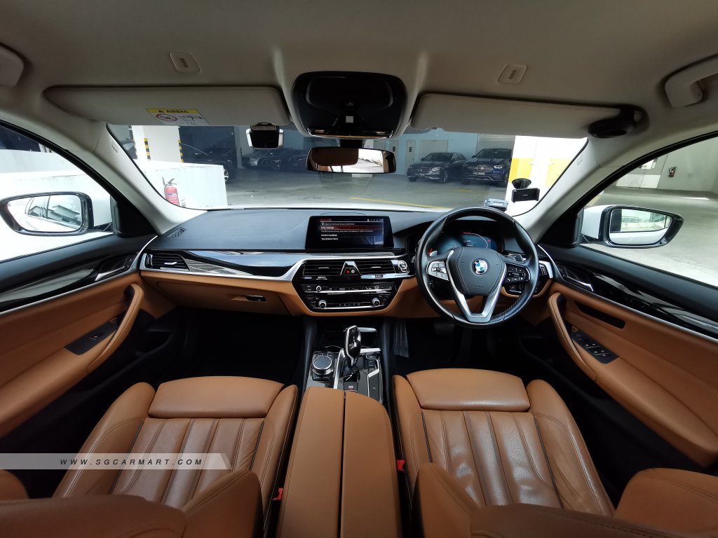 BMW 5 Series 520i