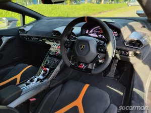 Lamborghini Huracan LP640-4 Performante