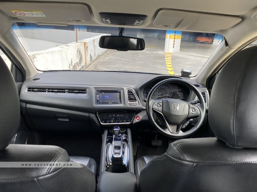 Honda Vezel Hybrid 1.5A X