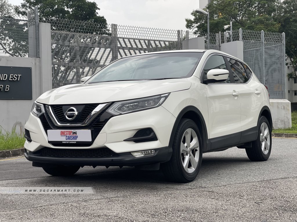 white nissan qashqai 2017