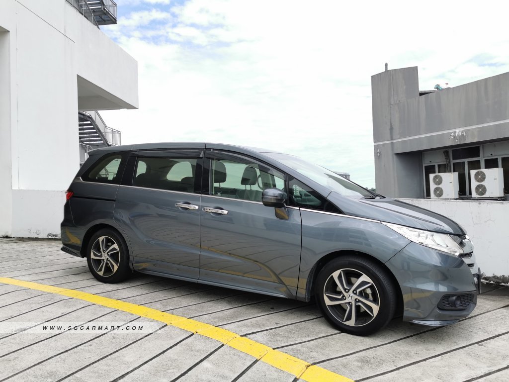 Honda Odyssey 2.4A EXV-S Sunroof