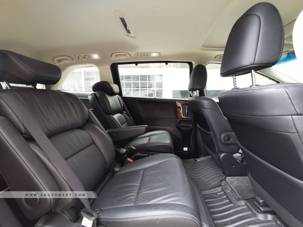 Honda Odyssey 2.4A EXV-S Sunroof