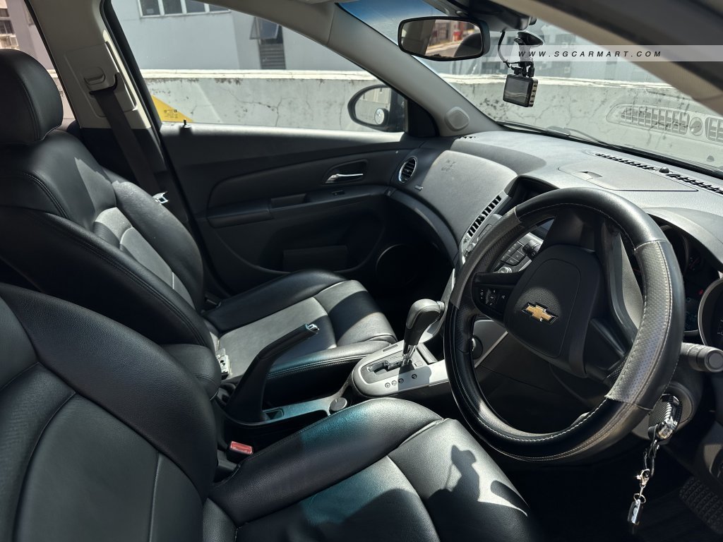 Chevrolet Cruze 1.6A (COE till 11/2029)