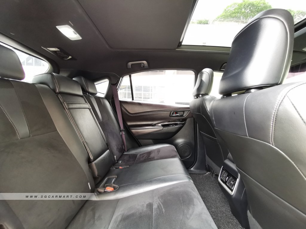 Toyota Harrier 2.0A Premium Panoramic Roof Style Mauve