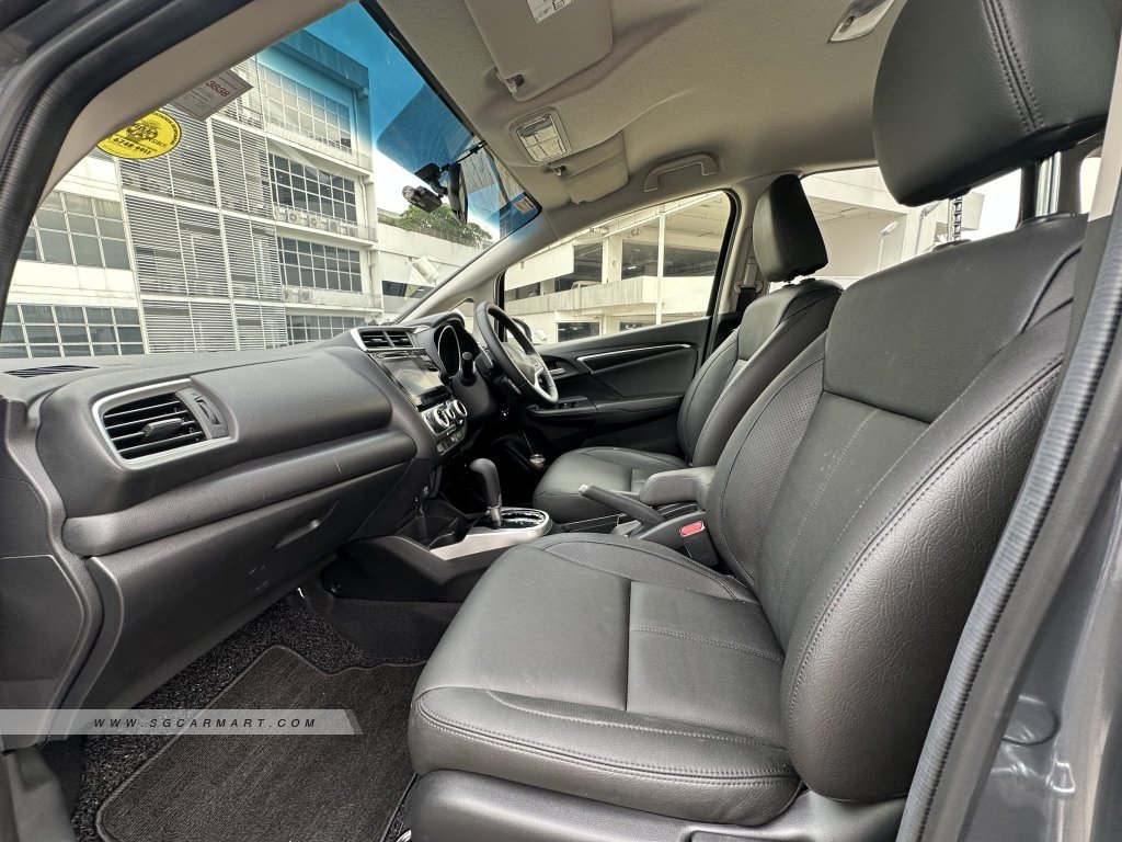 Honda Jazz 1.3A