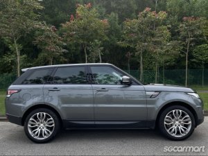 Land Rover Range Rover Sport Diesel 3.0A 7-Seater Sunroof