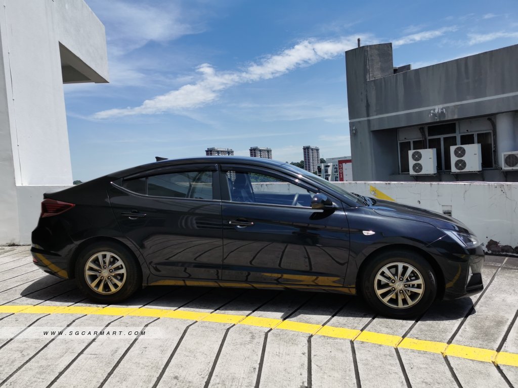 Hyundai Avante 1.6A GLS