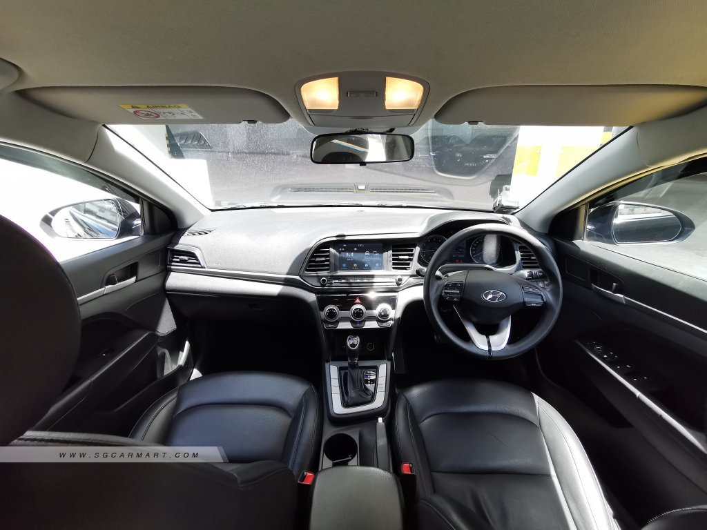 Hyundai Avante 1.6A GLS