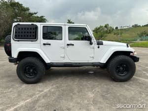 Jeep Wrangler Unlimited Sahara 3.6A