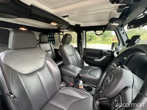 Jeep Wrangler Unlimited Sahara 3.6A