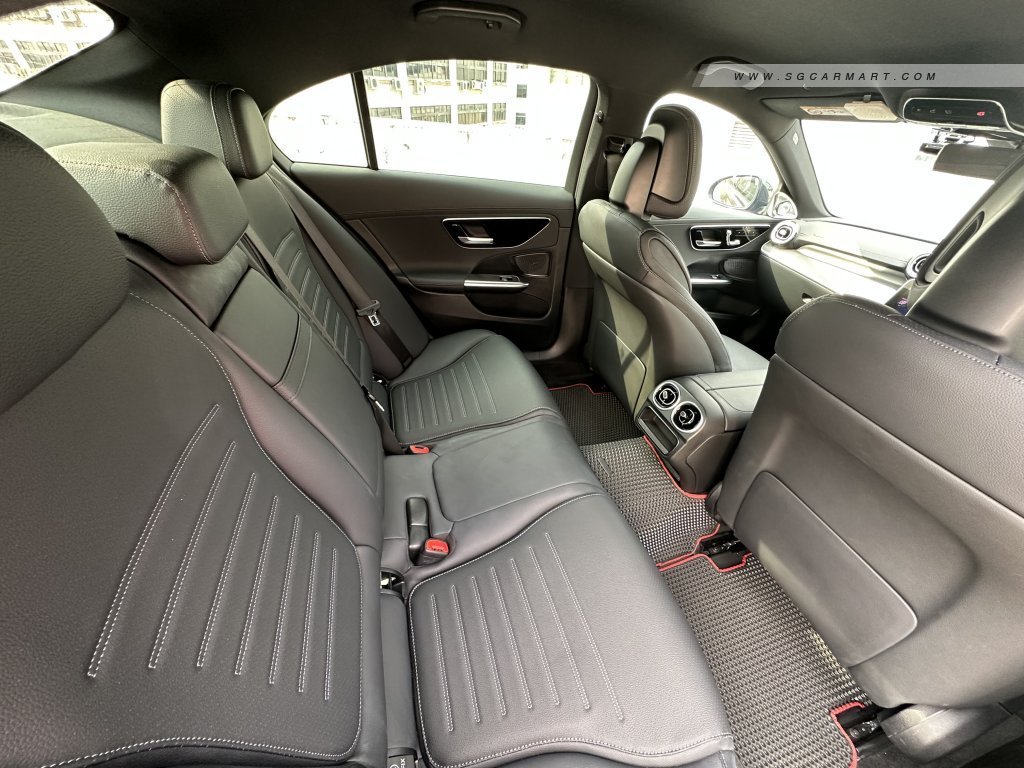 Mercedes-Benz C-Class C180 Mild Hybrid AMG Line