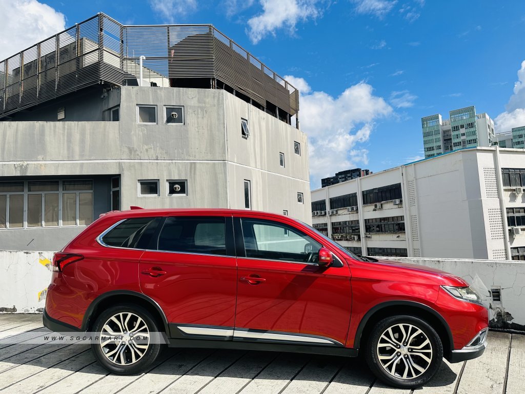 Mitsubishi Outlander 2.4A