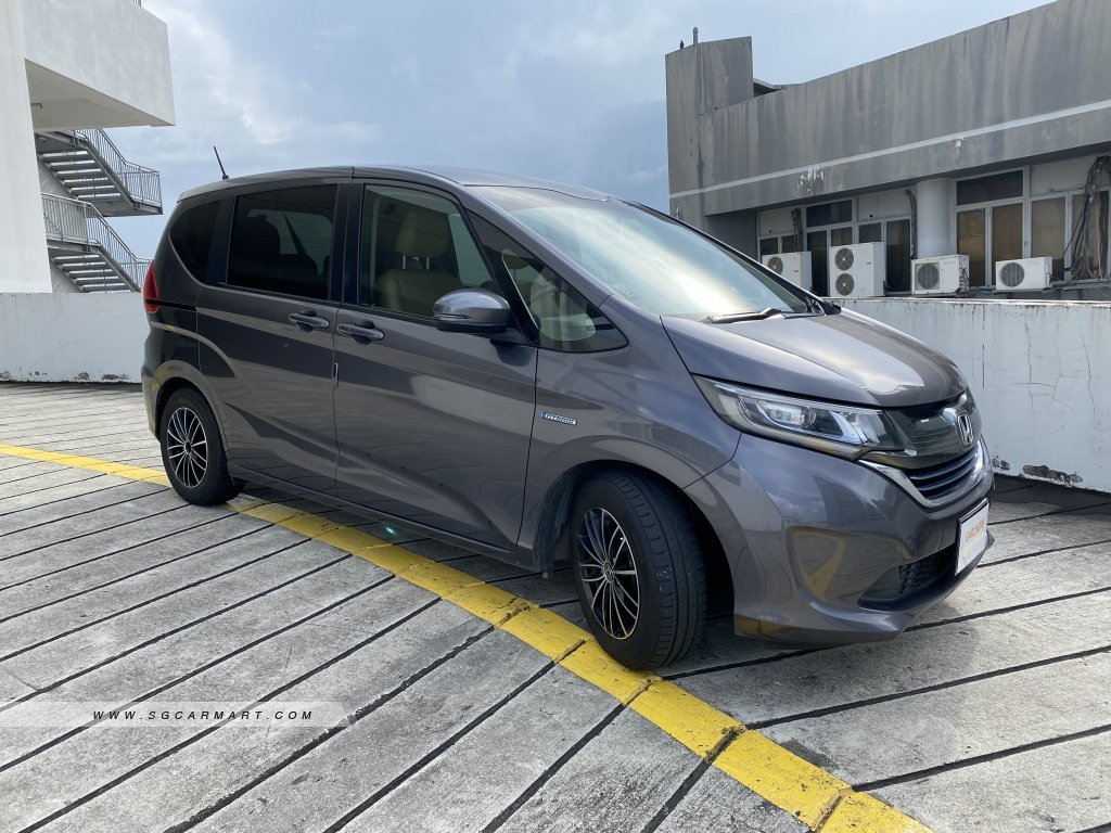 Honda Freed Hybrid 1.5A G 7-Seater
