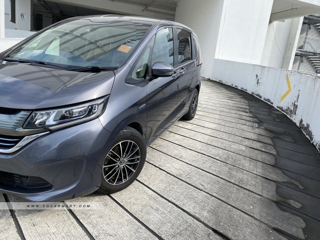 Honda Freed Hybrid 1.5A G 7-Seater