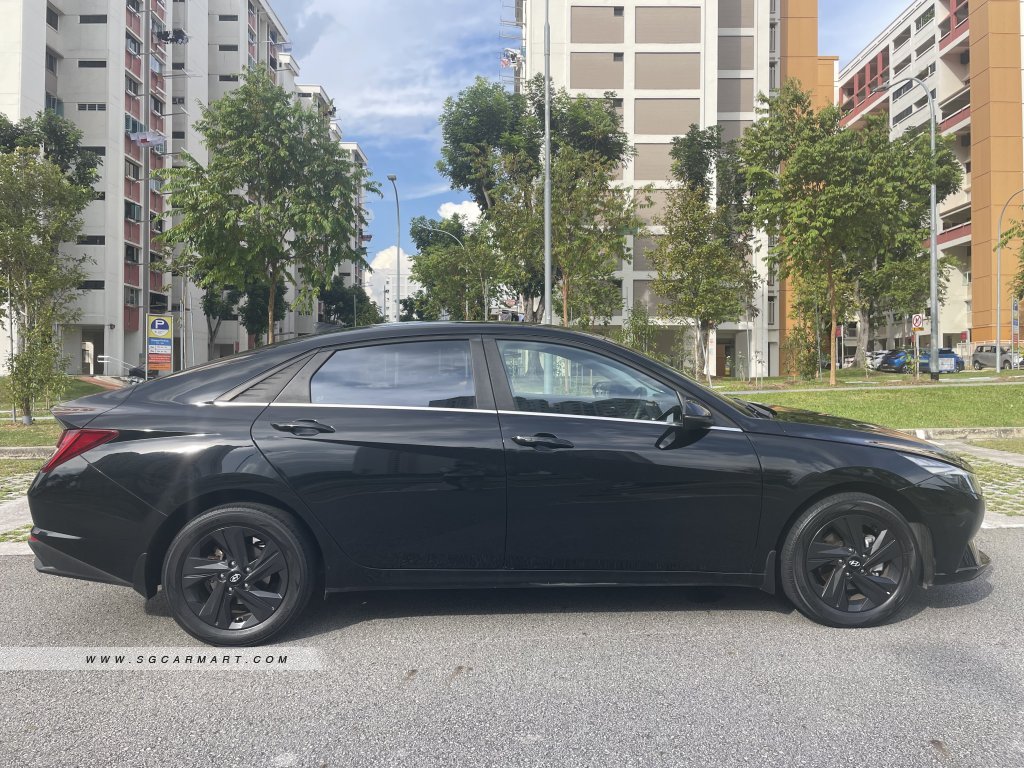 Hyundai Avante 1.6A S
