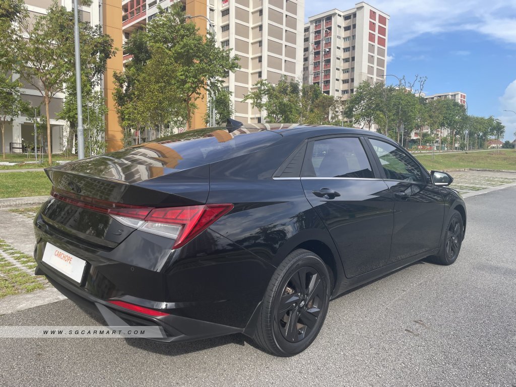 Hyundai Avante 1.6A S