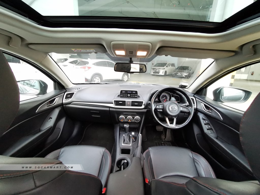Mazda 3 1.5A Sunroof