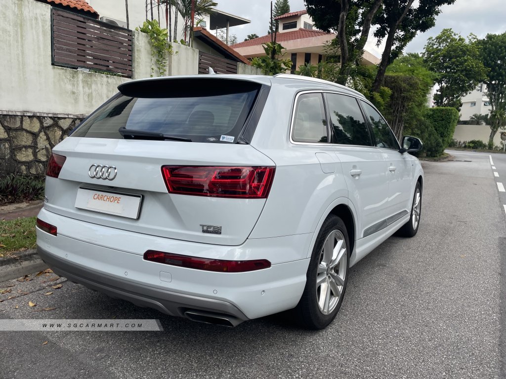Audi Q7 3.0A TFSI Quattro S-Line 7-Seater (333bhp)